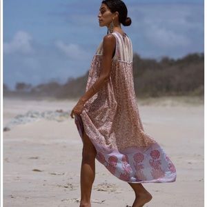 Daughters of India 70's inspired dress - new